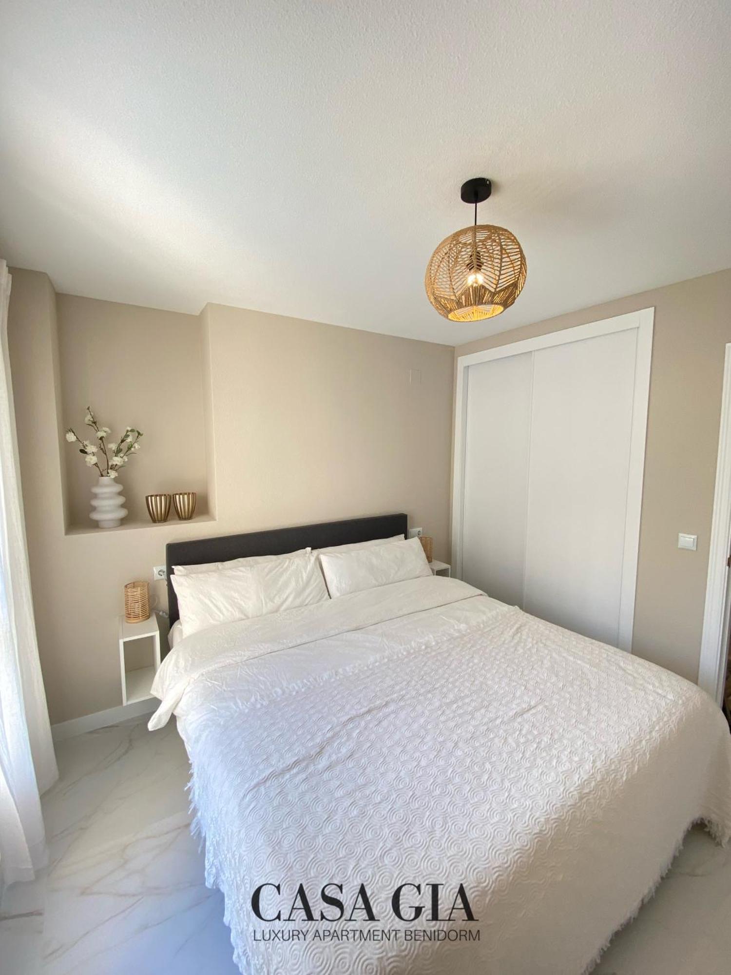 Casa Gia L Luxury Apartment بينايدورم المظهر الخارجي الصورة