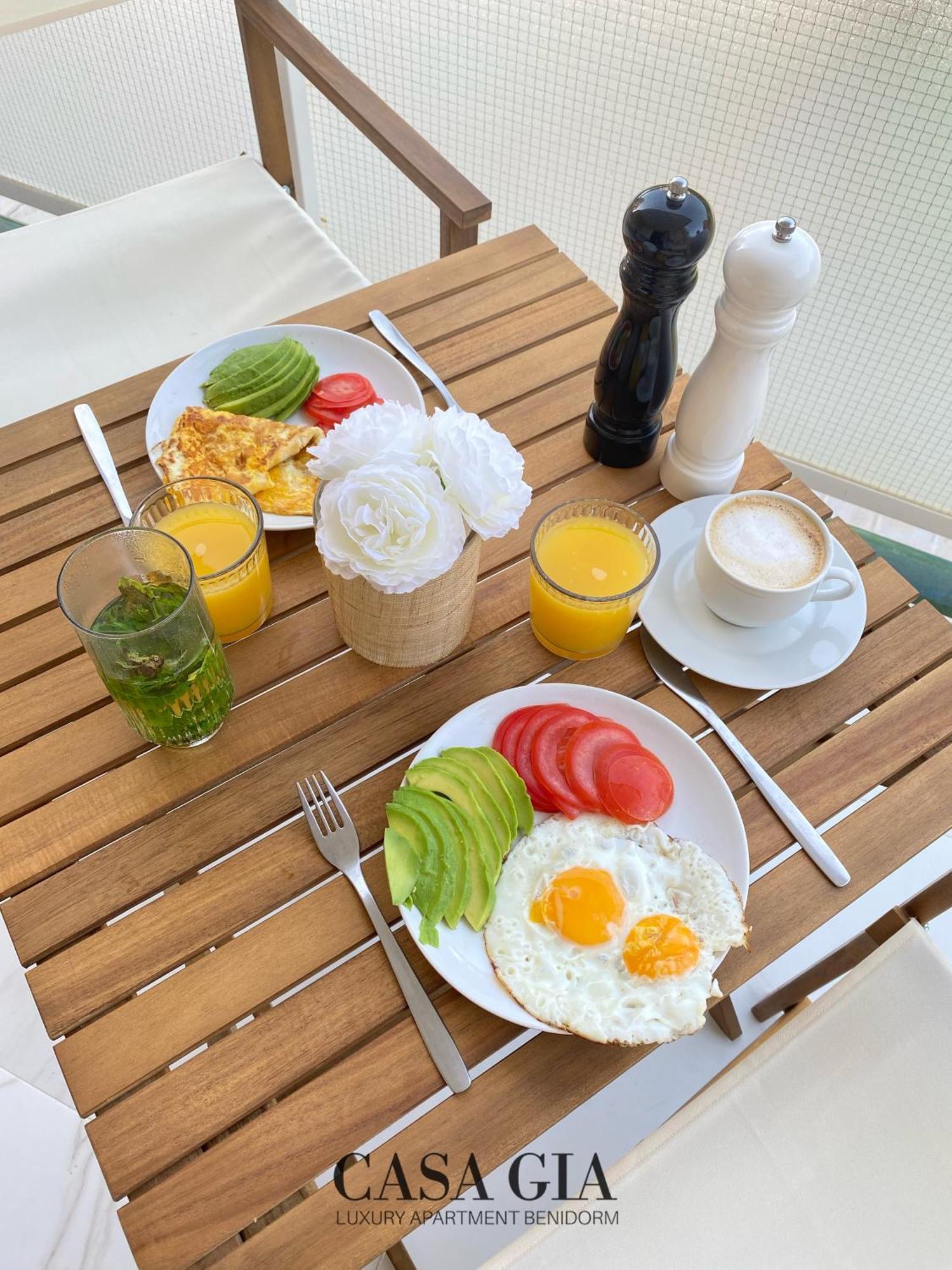 Casa Gia L Luxury Apartment بينايدورم المظهر الخارجي الصورة