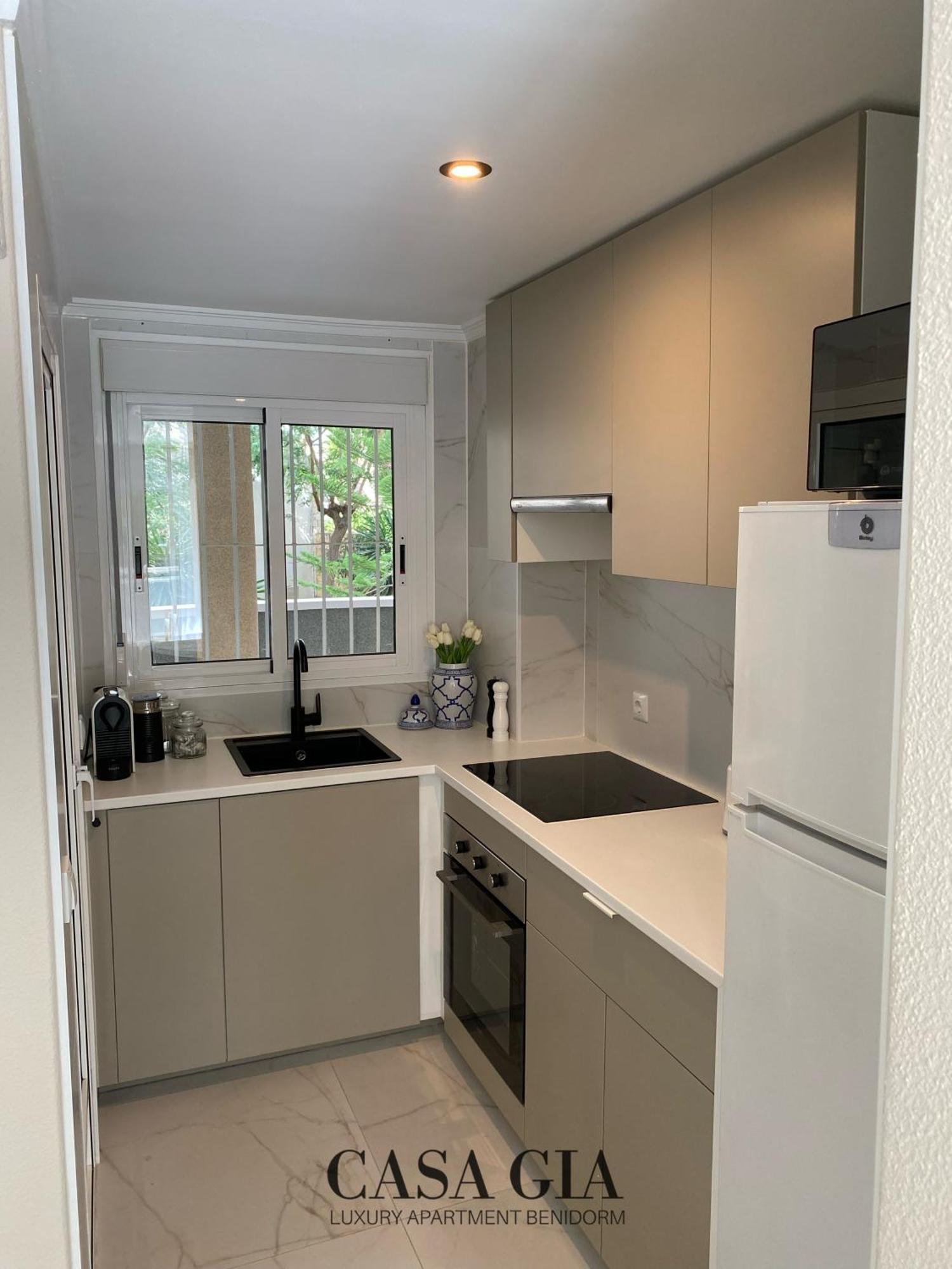 Casa Gia L Luxury Apartment بينايدورم المظهر الخارجي الصورة