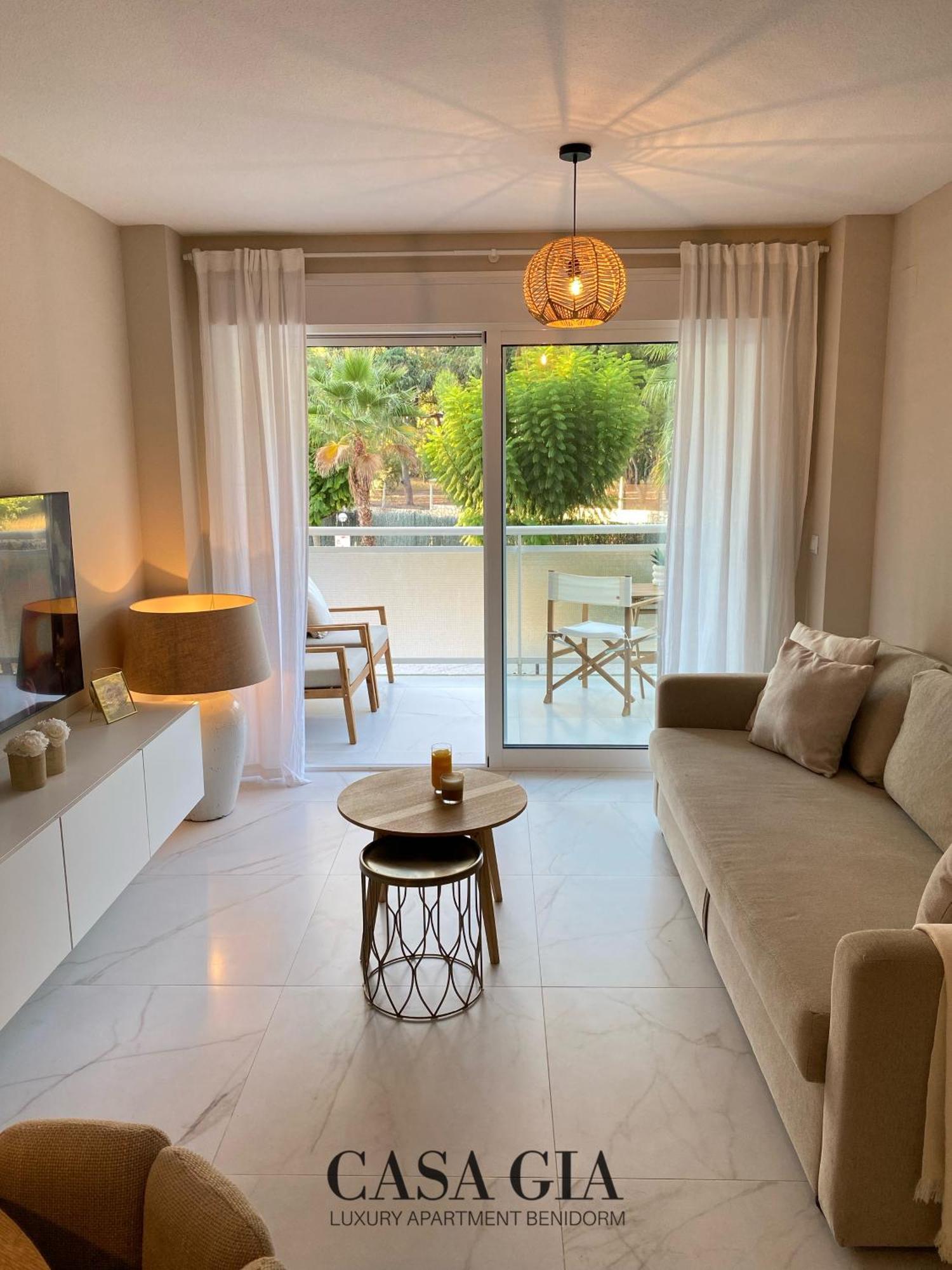 Casa Gia L Luxury Apartment بينايدورم المظهر الخارجي الصورة