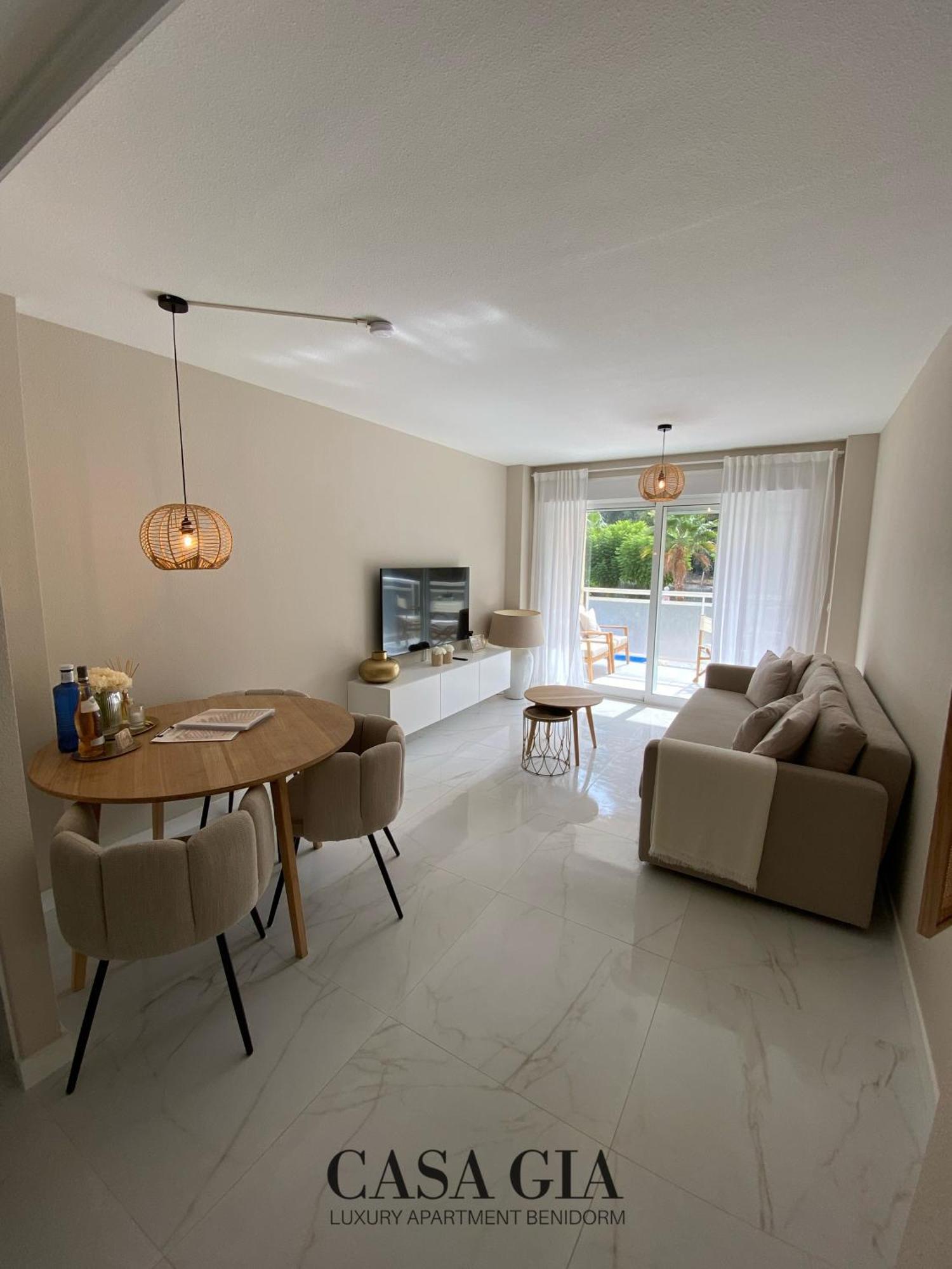 Casa Gia L Luxury Apartment بينايدورم المظهر الخارجي الصورة