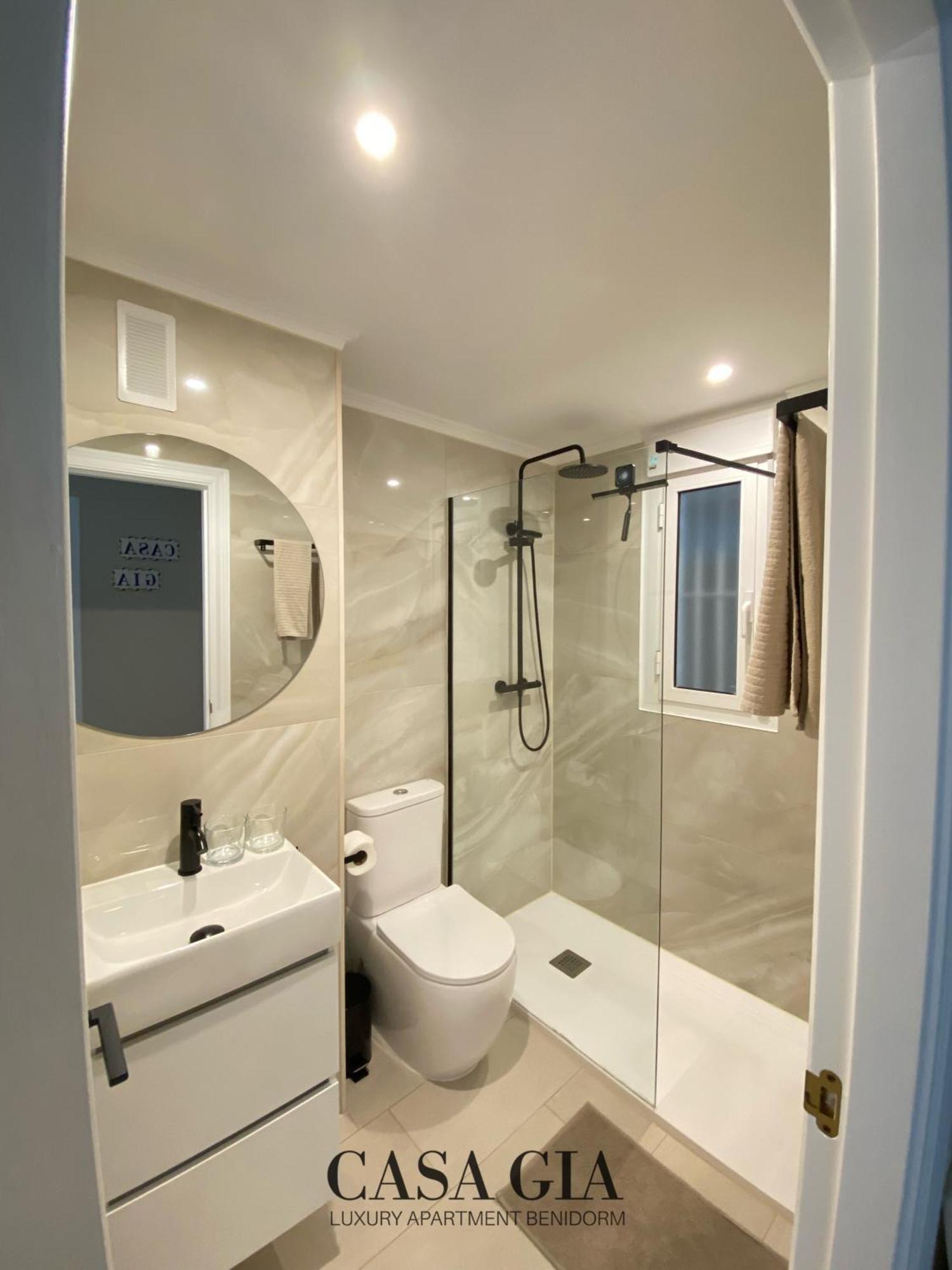 Casa Gia L Luxury Apartment بينايدورم المظهر الخارجي الصورة