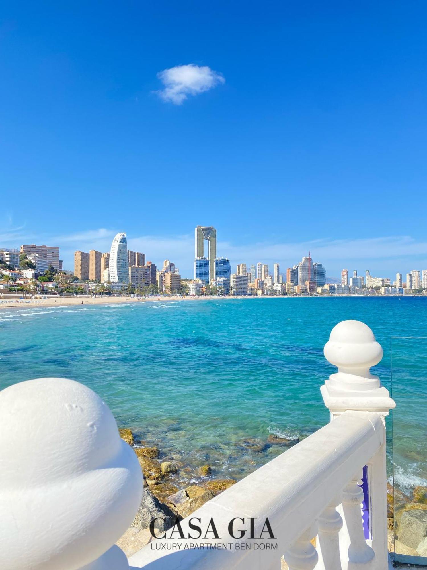 Casa Gia L Luxury Apartment بينايدورم المظهر الخارجي الصورة