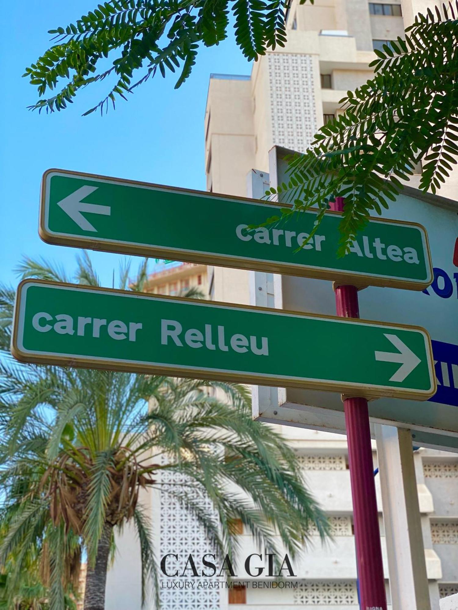 Casa Gia L Luxury Apartment بينايدورم المظهر الخارجي الصورة